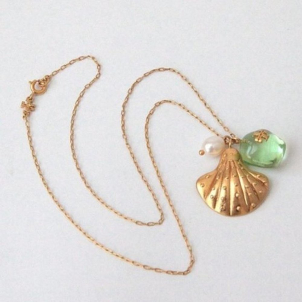 Tory Burch Charm Necklace Gold Shell Pearl Green Pendant Layering Necklace - Picture 3 of 7